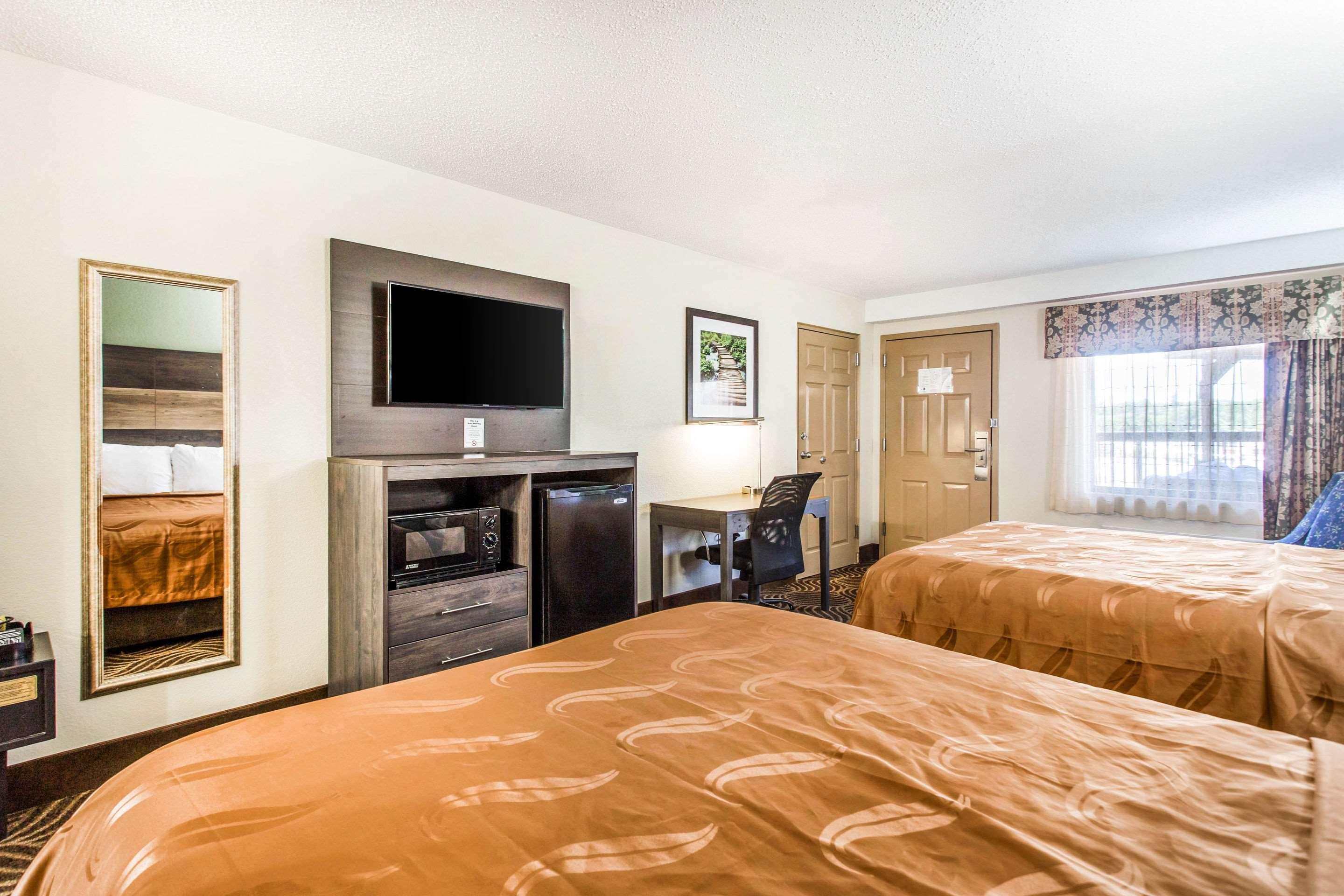 Quality Inn Black Mountain Esterno foto